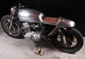 crowe-tarantulas-cb750-cafe-3   